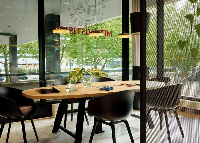 Numa Fore Aparthotel 4*